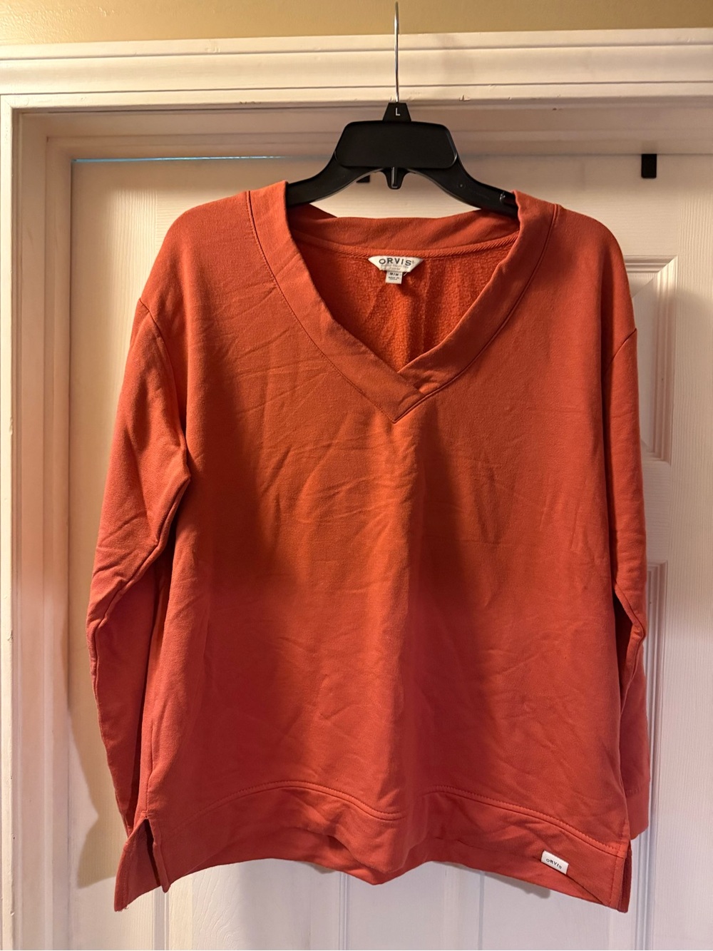Orvis Women’s V-Neck Sweatshirt in Rust Orange